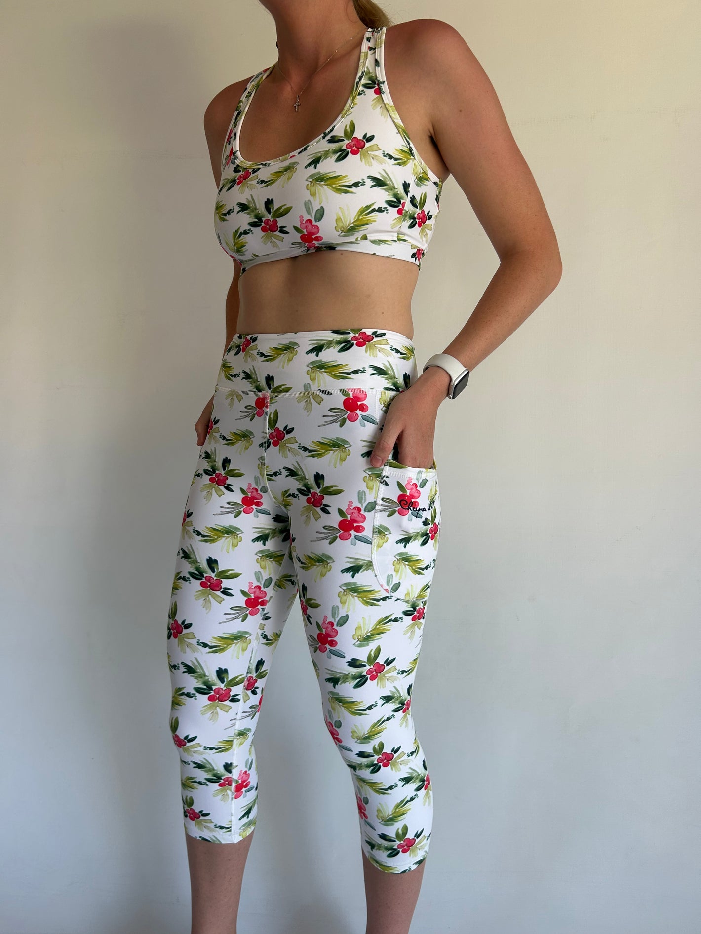 Medium Silly Season 3/4 leggings and matching bra