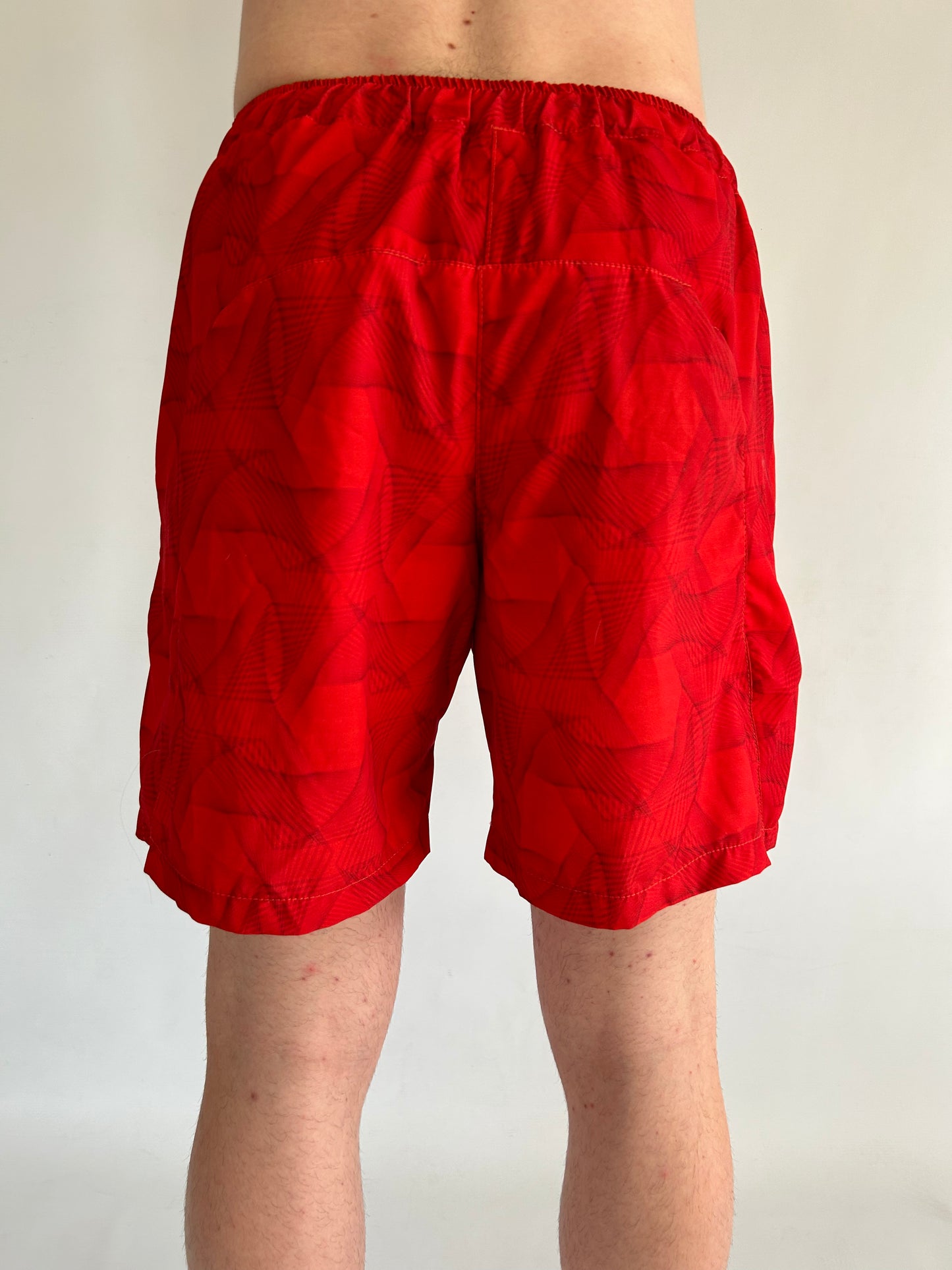 RED ACTIVE SHORTS